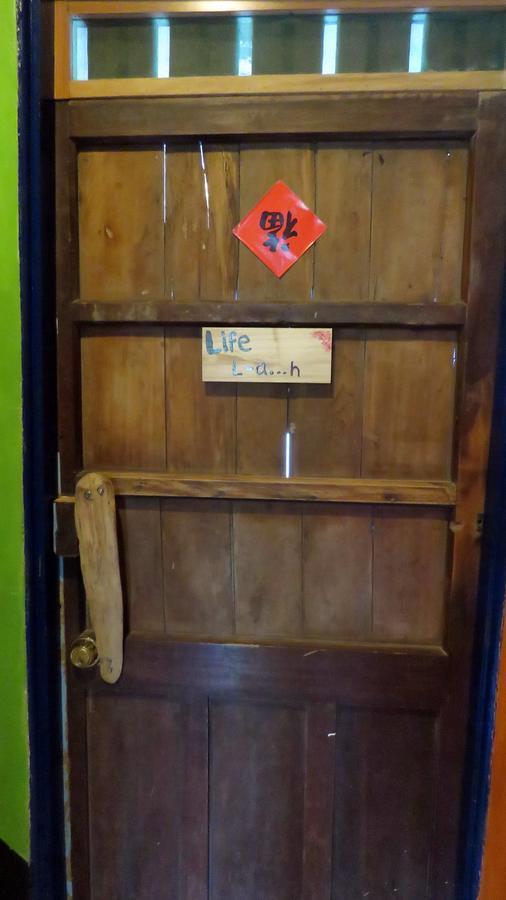 Dulan Groundnut Backpacker Hostel Donghe Zewnętrze zdjęcie
